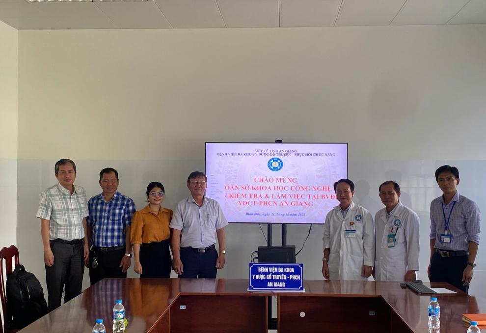 Kiểm tra về đo lường phương tiện đo nhóm 2 lĩnh vực y tế tại Bệnh viện Đa khoa Y dược cổ truyền – Phục hồi chức năng An Giang
