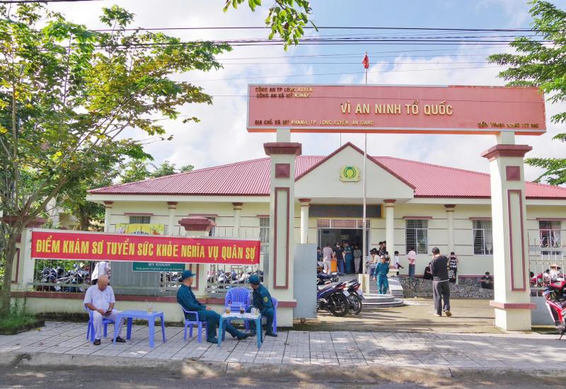 HỘI ĐỒNG NVQS PHƯỜNG BÌNH ĐỨC TỔ CHỨC KHÁM SƠ TUYỂN SỨC KHỎE NGHĨA VỤ QUÂN SỰ NĂM 2026