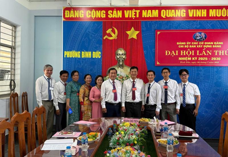 CHI BỘ BAN XÂY DỰNG ĐẢNG PHƯỜNG BÌNH ĐỨC TỔ CHỨC THÀNH CÔNG ĐẠI HỘI LẦN THỨ I, NHIỆM KỲ 2025-2030 